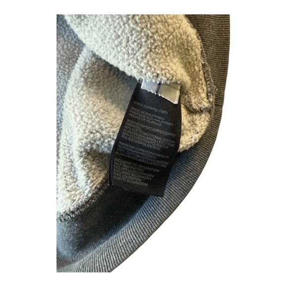 Tommy Hilfiger Crewneck Sweatshirt Men’s Large Gray Comfortable - Picture 6 of 12